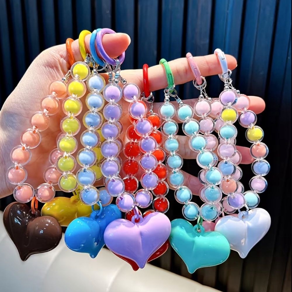 Handmade Beaded Phone Chain with Heart Charm - Picture 4 of 4